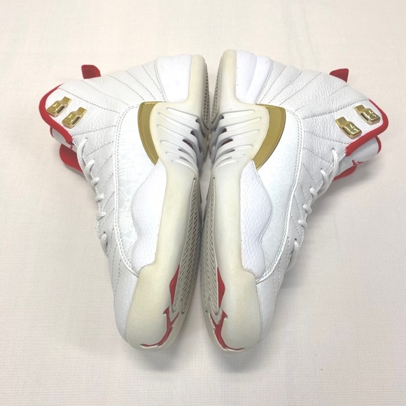 Air Jordan XII Chinese New Year White Red Size 6.5Y/ 8 Women's - Picture 4 of 6